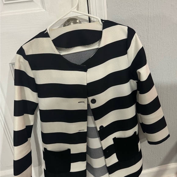 Woman jacket - Picture 4 of 5